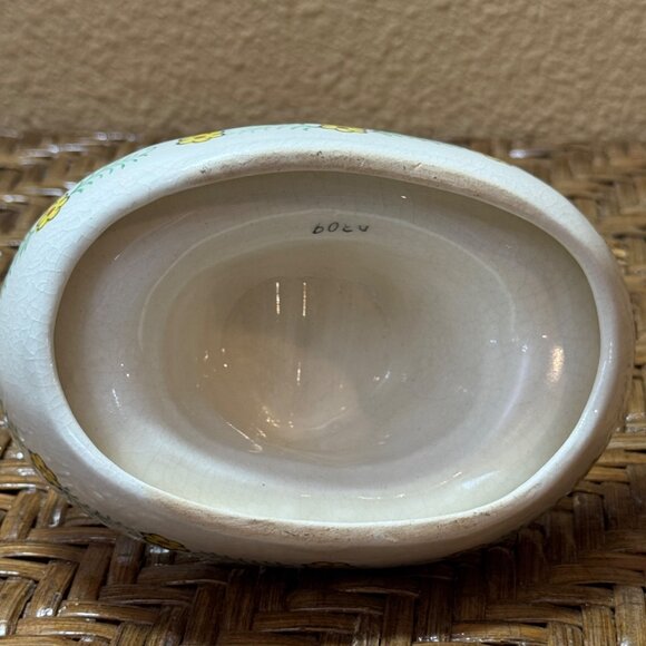 Vintage Ceramic Cowboy Hat Decorative Ashtray With Floral Accent - Picture 6 of 6